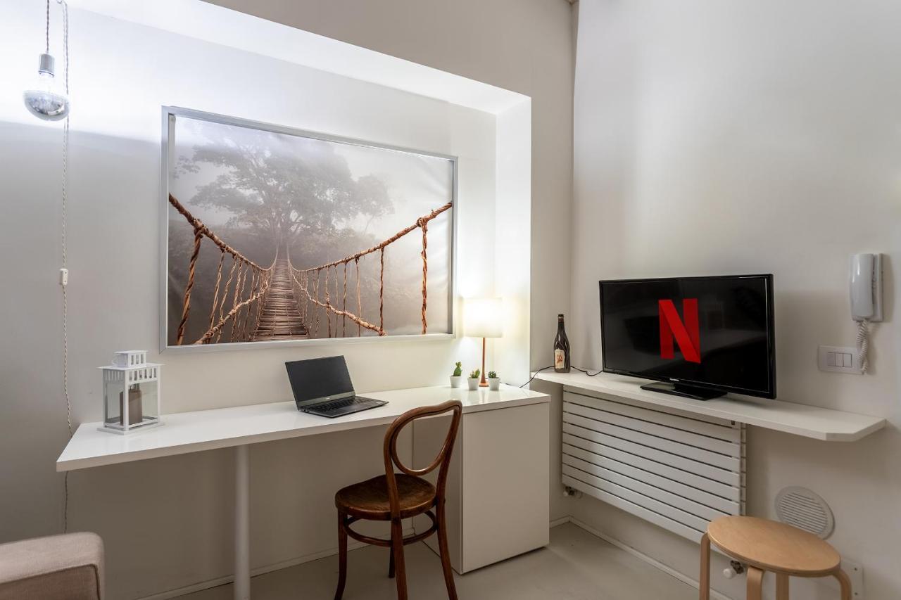 דירות מילאנו Design Loft Walking Distance Brera-Duomo With Wifi+Netflix מראה חיצוני תמונה